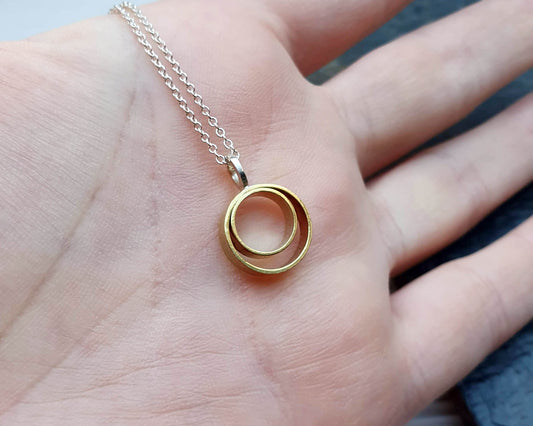 Necklace : Radial 3