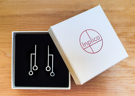 Earrings : Linear 3